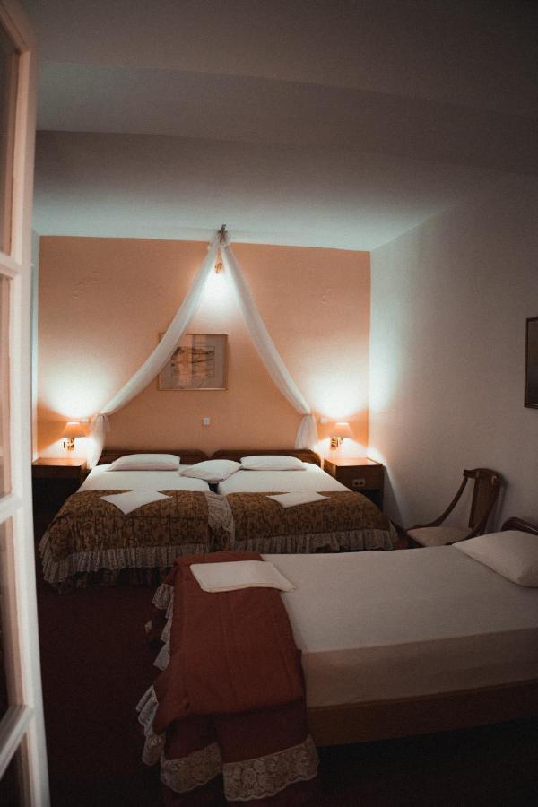 Olympia 3* Galaxidi