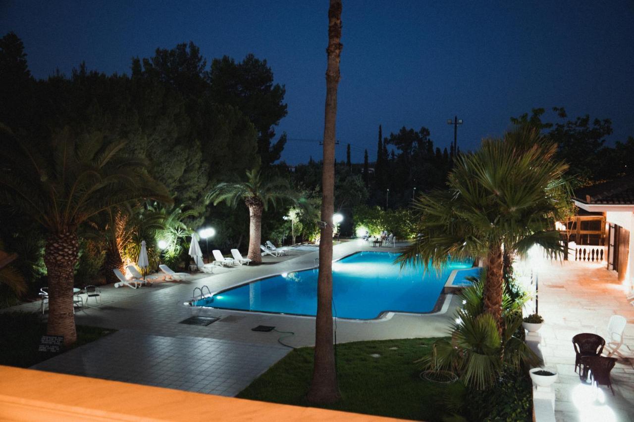 Olympia 3*